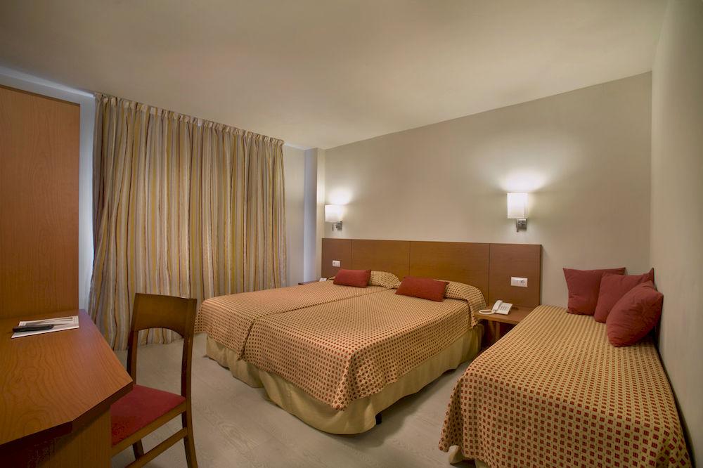 Hotel Mediterraneo Roses Ngoại thất bức ảnh